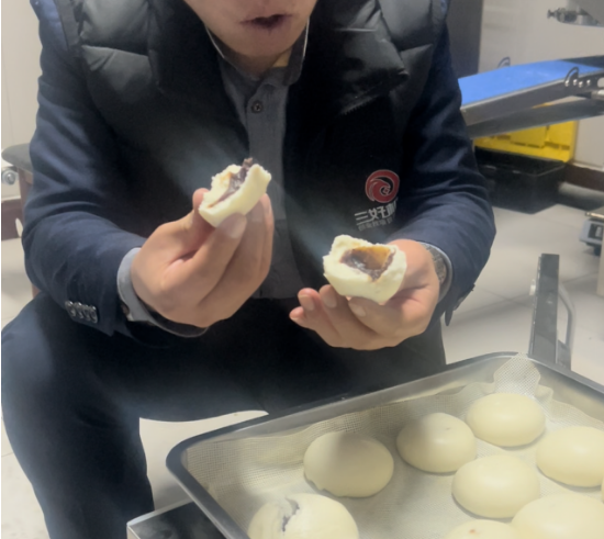 包子機(jī)怎么做豆沙包 包子機(jī)怎么做豆沙包